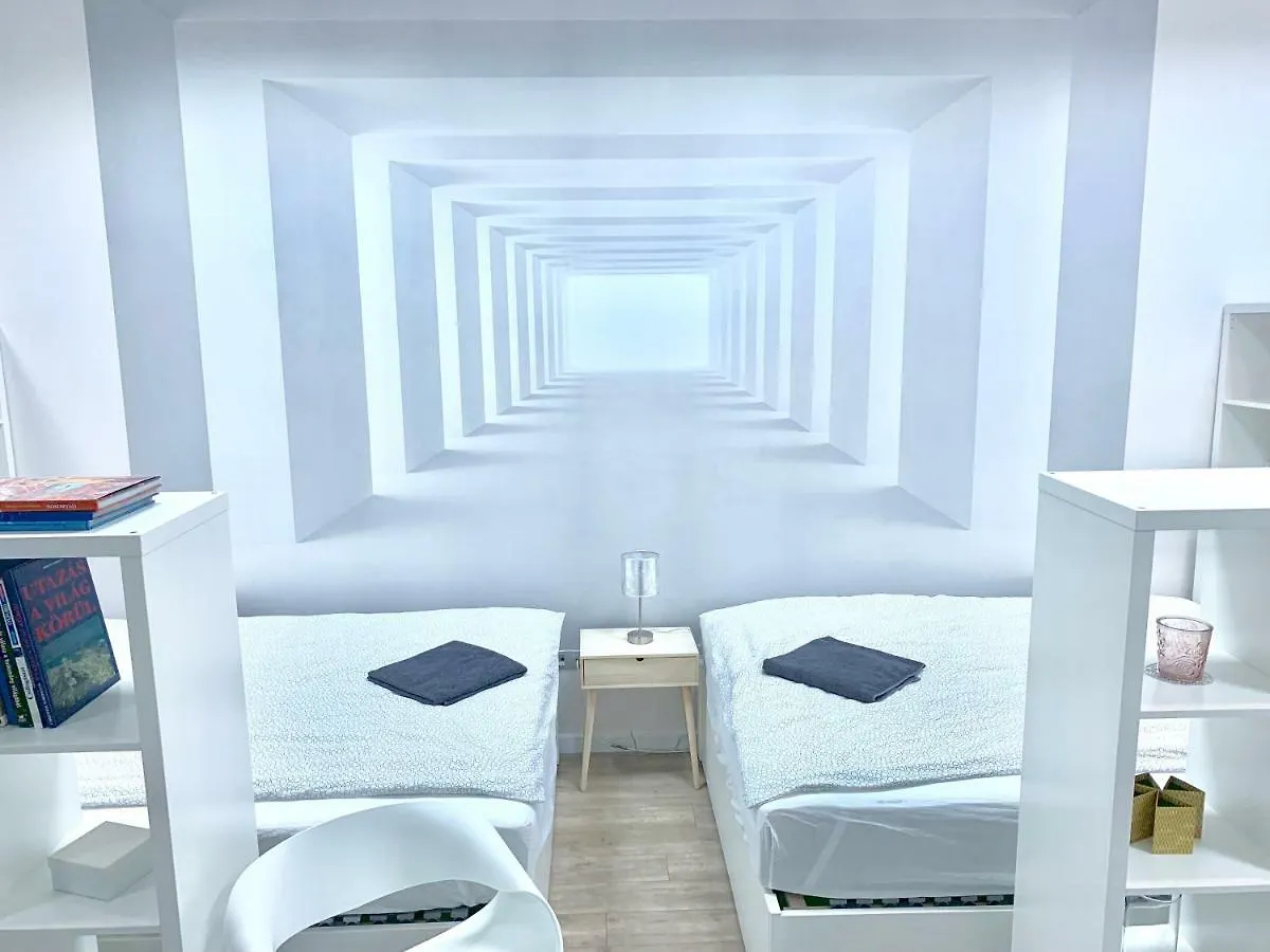 Modern, Central Suites By Keleti - 2 Kitchens, A/C, Park Βουδαπέστη Διαμέρισμα